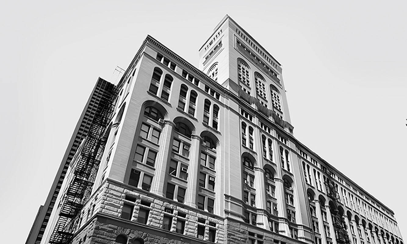 Weaving Order into Expression: The Architectural Beauty of Aramid Fiber