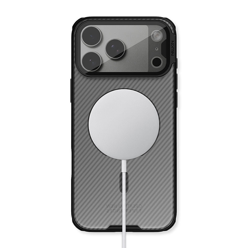 iPhone 18 Pro Max (6.9") / Translucent Black