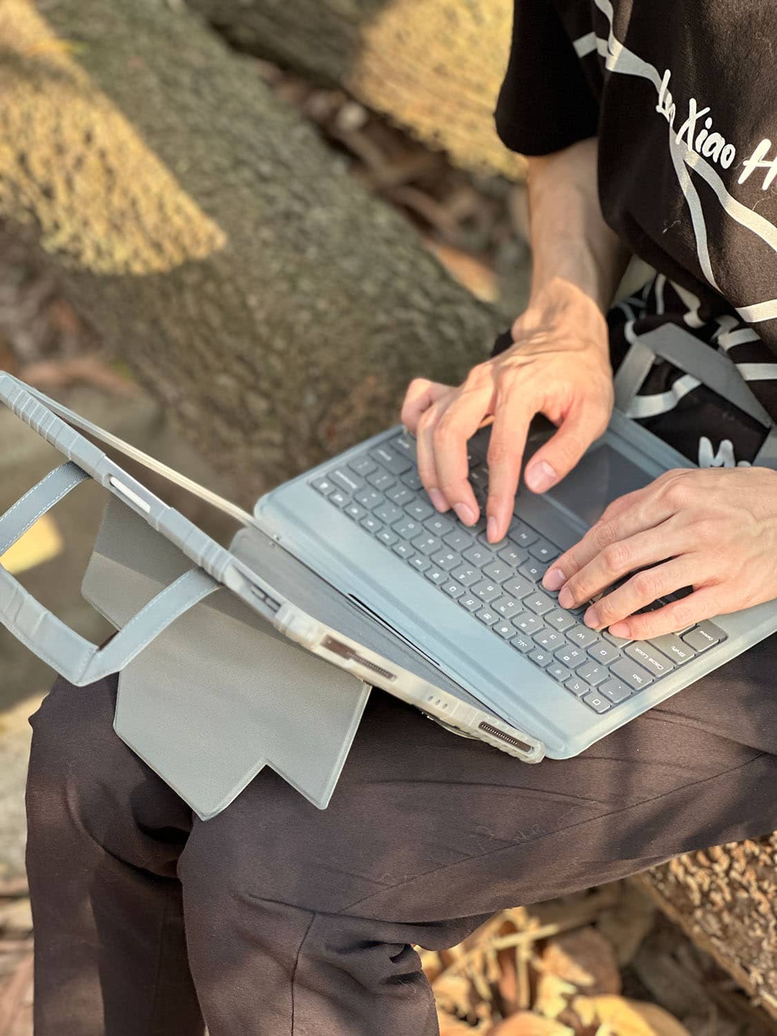 Nillkin Carry Go Backlit Keyboard Case for iPad Series