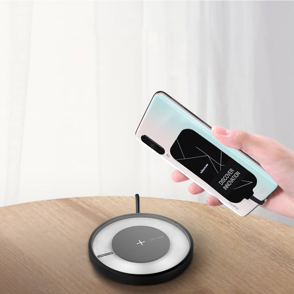 Ricevitore Wireless Qi Per IPad/iPhone – Ricarica Veloce 5V/2A, Compatto E Leggero, Funziona Con Custodie Sottili Non Metalliche