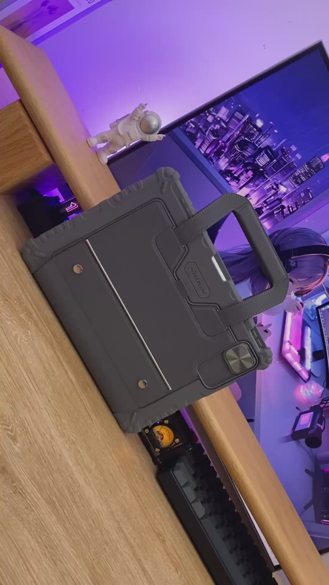 Nillkin Carry Go Backlit Keyboard Case for iPad Series